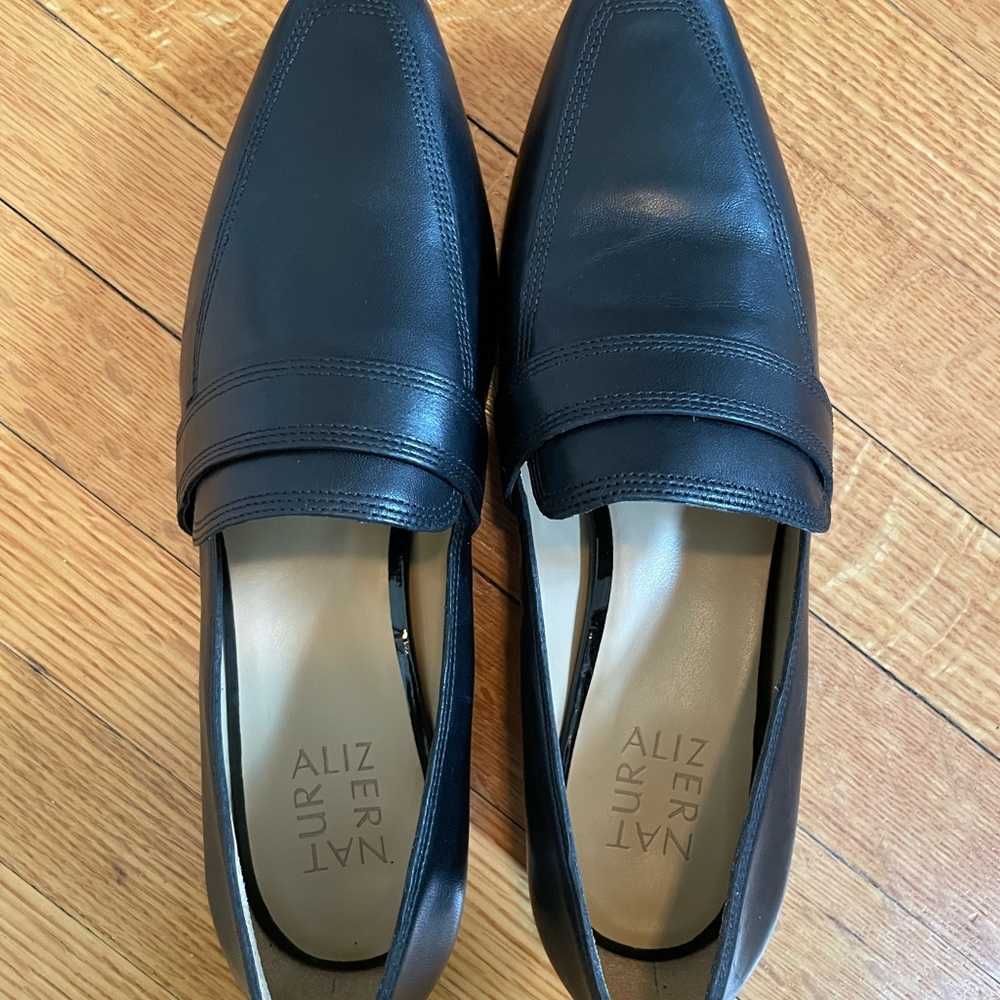 New Naturalizer Women’s Loafers